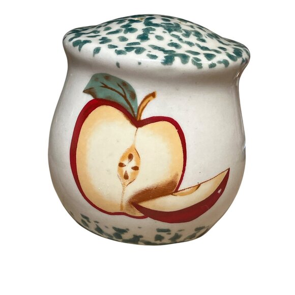 VINTAGE POTTERY GREEN SPONGE DESIGN ON TOP RED APPLE SALT AND PEPPER SHAKERS - Picture 2 of 12